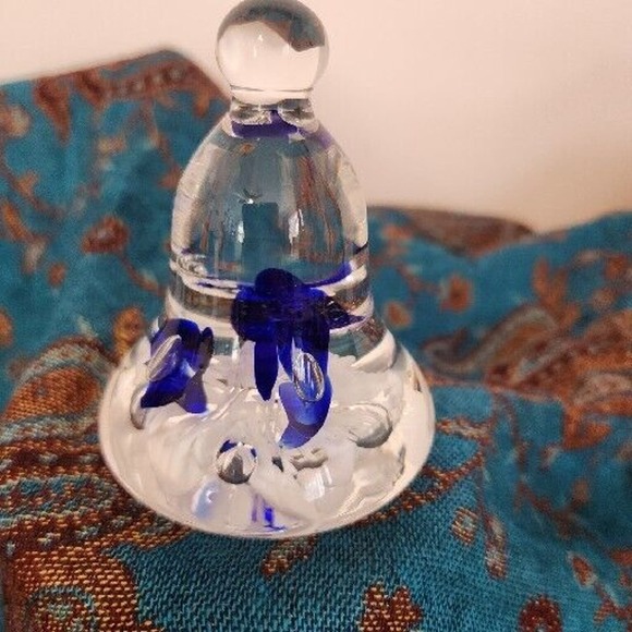 Joe Rice St Clair Blown Glass Bell Blue White Flower 2016 Paperweight 4.25" - Picture 6 of 6